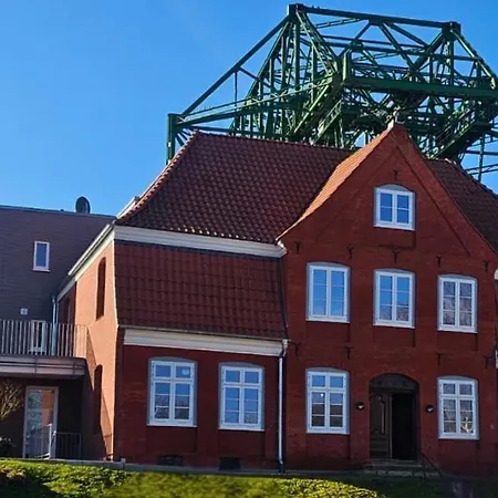 Апартаменты Apartmenthaus An Der Schwebefaehre 3